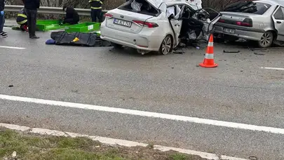 Polatlı’da Kafa Kafaya Çarpışma: 4 Kişi Hayatını Kaybetti