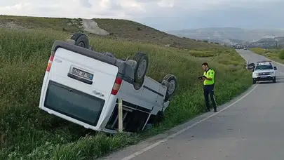 Ankara Beypazarı’nda Minibüs Devrildi: 1 Kişi Hayatını Kaybetti