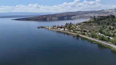 Ankara’nın Denizi Çayırhan Göleti Doğa ve Tarih Tutkunlarını Bekliyor