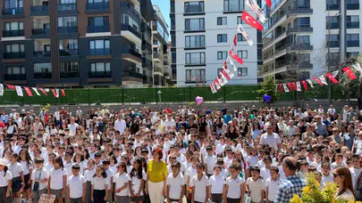 Yaklaşık 18 Milyon Öğrenci Karne Alarak Yaz Tatiline Başladı
