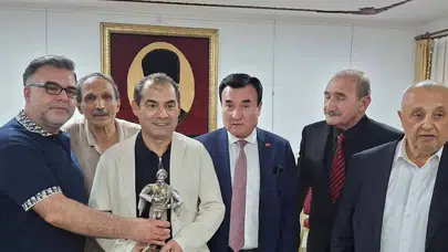 Ankara Kulübü’nün “Ankara Oscarı” Ödülü Metin Diyadin’e Verildi