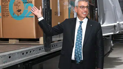 Bakan Memişoğlu Yerli Solunum Cihazı Üretim Tesisini Ziyaret Etti