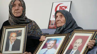15 Temmuz'da 3 Yakınını Şehit Veren Anne Acısını Unutamıyor