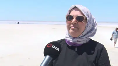 Tuz Gölü pembe manzarasıyla ziyaretçilerini ağırlamaya başladı