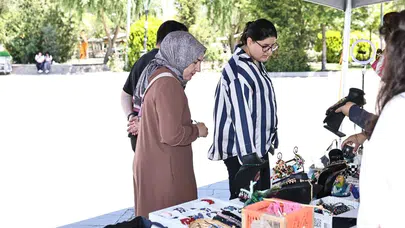 Gölbaşı UYUM öğrencilerinin el emeği sergisi yoğun ilgi gördü