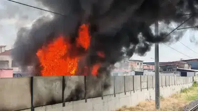 Ankara'da Arazi Yangını Tren İstasyonuna Sıçradı