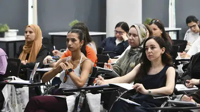 ABB’den MEB-AGS adaylarına ücretsiz genel tekrar kampı