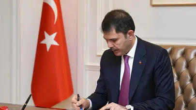 Bakan Kurum, Adıyaman'daki Yeni Köy Evlerini Paylaştı