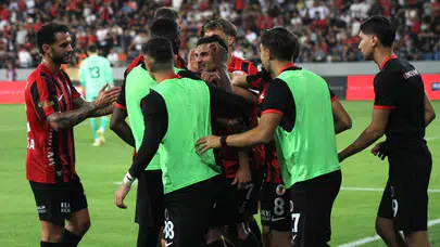Gençlerbirliği Sezona Fenerbahçe'yi 2-1 Yenerek Başladı