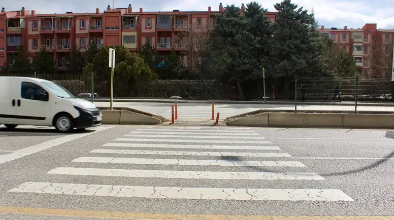 Çankaya’da Acı Kaza: 14 Yaşındaki Kız Otomobil Çarpması Sonucu Hayatını Kaybetti