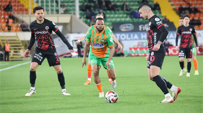 Gençlerbirliği Alanya'dan Puanla Döndü: Corendon Alanyaspor 0-0 Gençlerbirliği