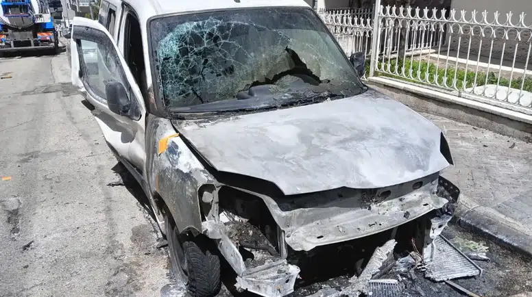 Ankara’da Dehşet: Boşanma Aşamasındaki Kadının Evi Kurşunlandı, Aracı Yakıldı