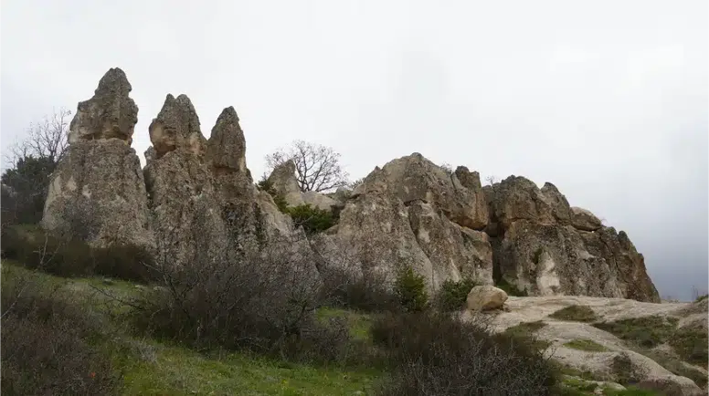 Ankara’da Kapadokya’yı Andıran Doğa Harikası: Abacı Peribacaları