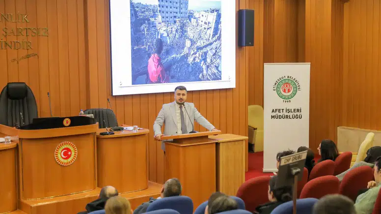 Etimesgut Belediyesi’nden Sivil Savunma Günü’nde Afet Bilinçlendirme Eğitimi