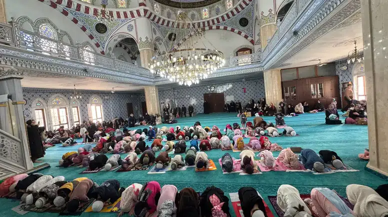 Pursaklar'da Minikler Ramazan'da Camiyi Yakından Tanıdı