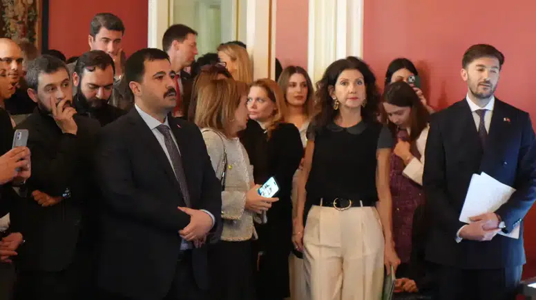 28 Mehmed Çelebi’nin Paris Notları Ankara’da Dijital Sergiyle Hayat Buldu