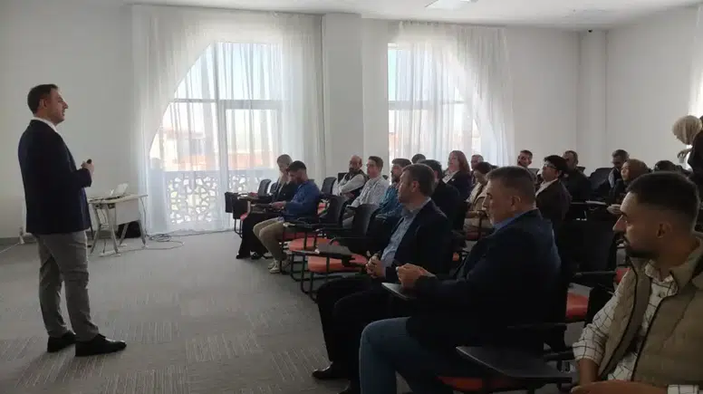 Sincan’da Bilimsel İlaçlama Eğitimi Düzenlendi