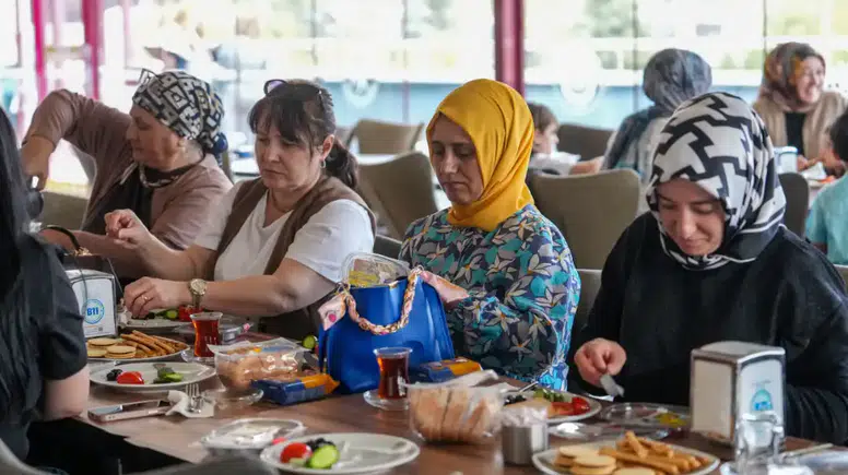 Etimesgut’ta Çölyak Hastalarına Özel Glütensiz Kahvaltı Etkinliği