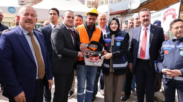 Akyurt’ta Hanımlar Lokali ve Bakımevinin Temeli Atıldı