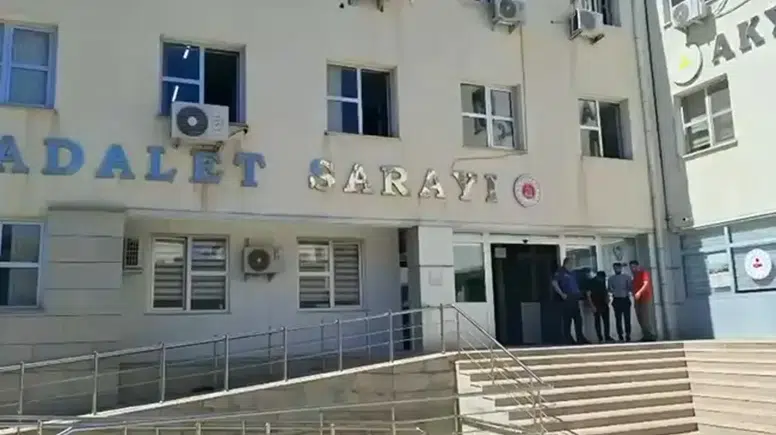 Ankara'da İş Yerlerinden Hırsızlık Yapan 2 Şüpheli Tutuklandı